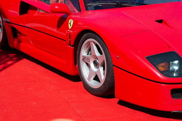 Empeño vehicular en línea con Finher