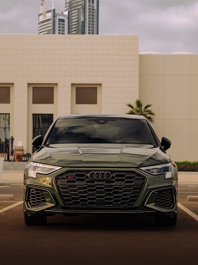 Finher: Empeñar mi auto sin dejarlo en México